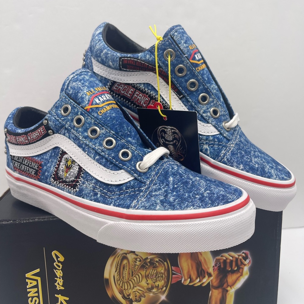 Vans WMNS Old Skool
Cobra Kai Multi/True White Sneakers 
VN0A3WKT6GL - Picture 13 of 16